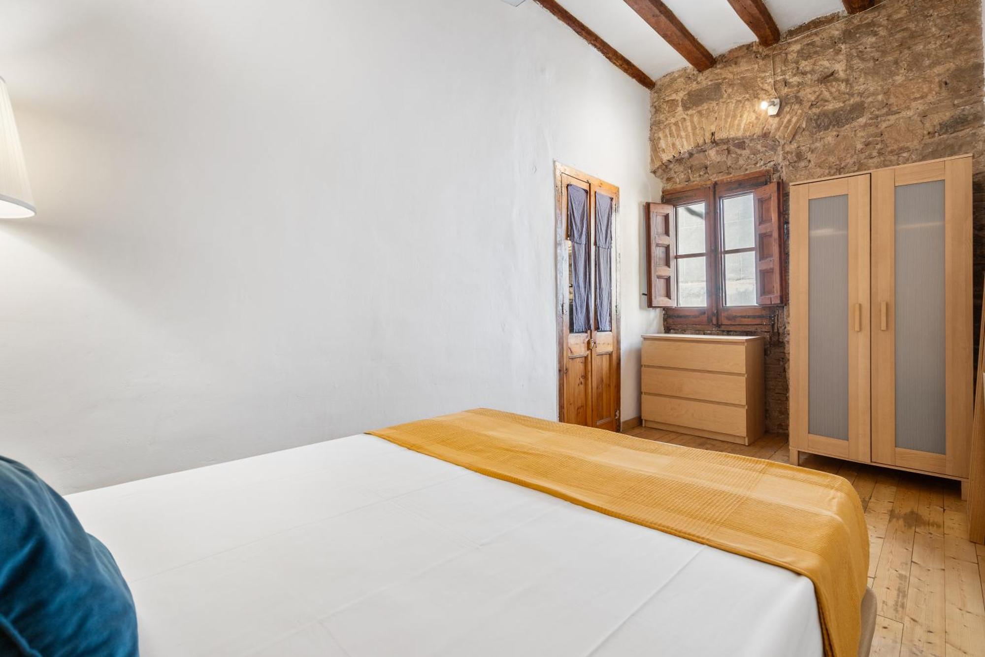 Stylish 2-bedroom In El Born Appartement *