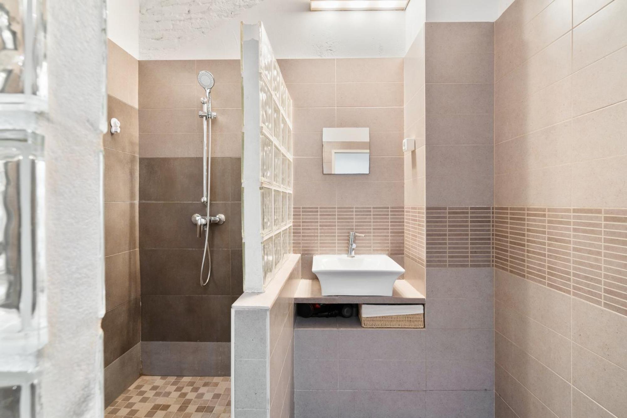Appartement Stylish 2-bedroom In El Born *